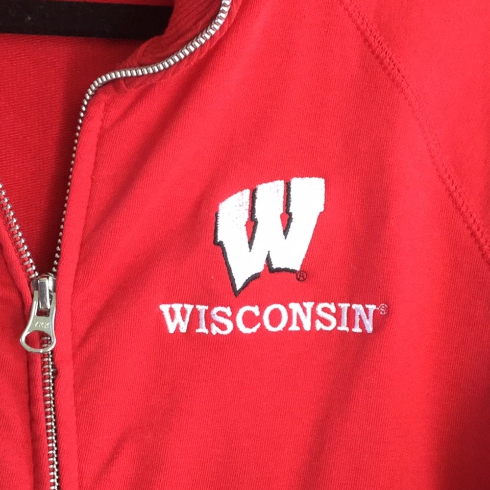 Wisconsin zip up! - Picture 4 of 4
